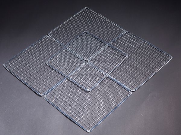 使い捨て焼き網 角網 長方形型200枚 175×290mm鉄（亜鉛メッキ）中国産